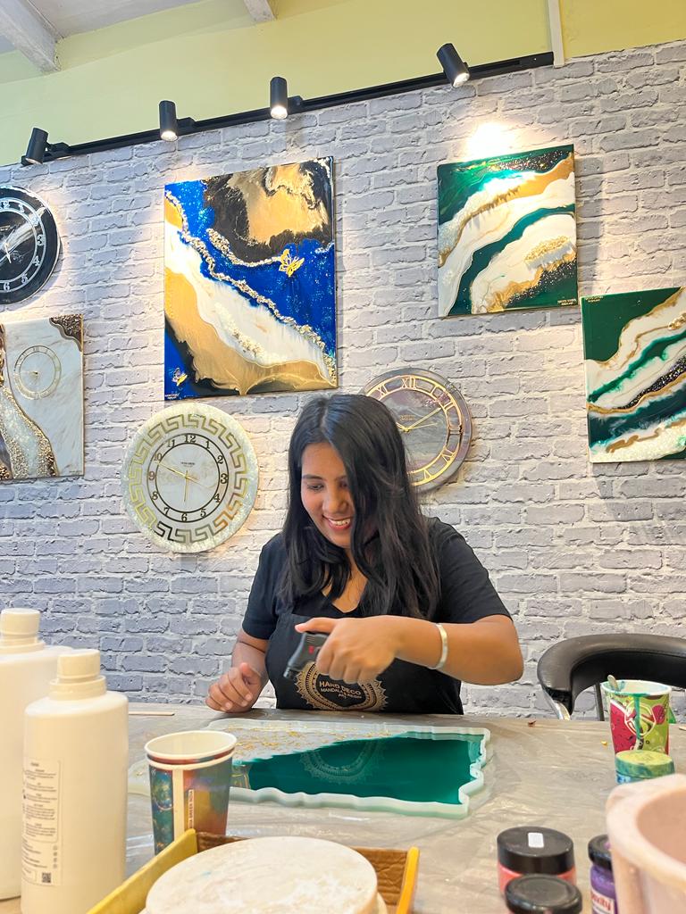Resin art workshop
